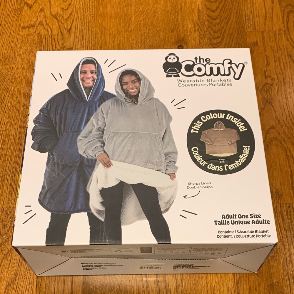 The Comfy Wearable Blanket in Gray